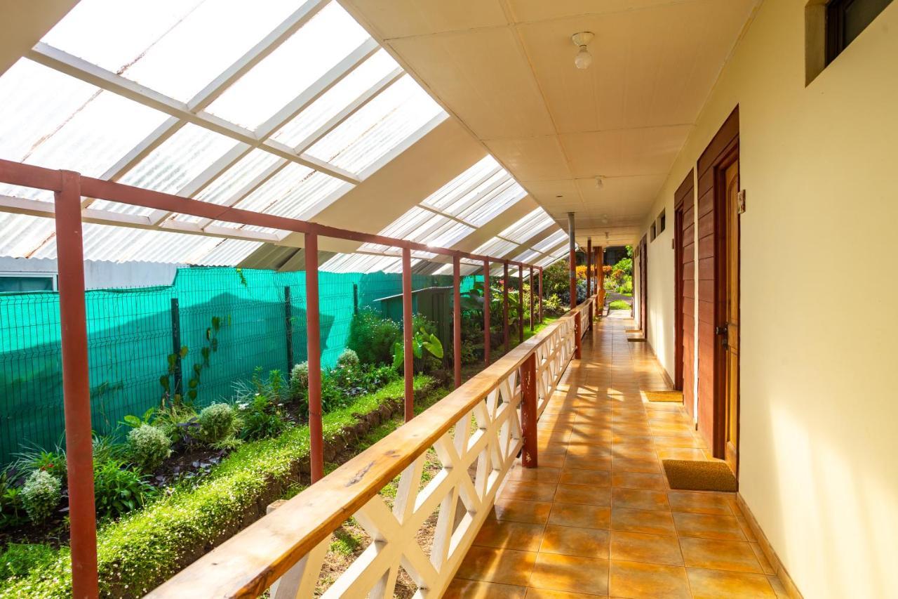 Hostal Uruhao Анґа-Роа Екстер'єр фото