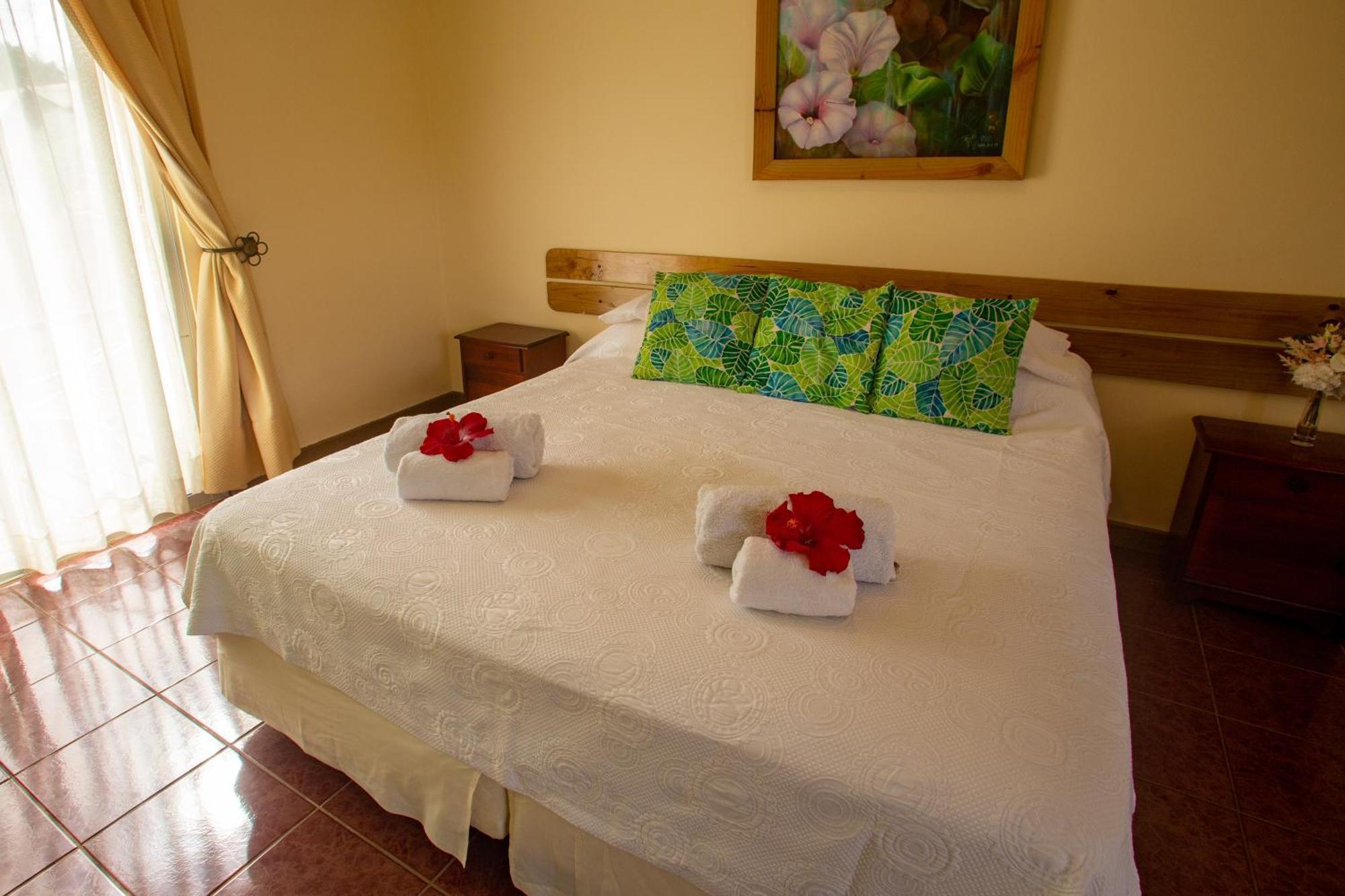 Hostal Uruhao Анґа-Роа Екстер'єр фото