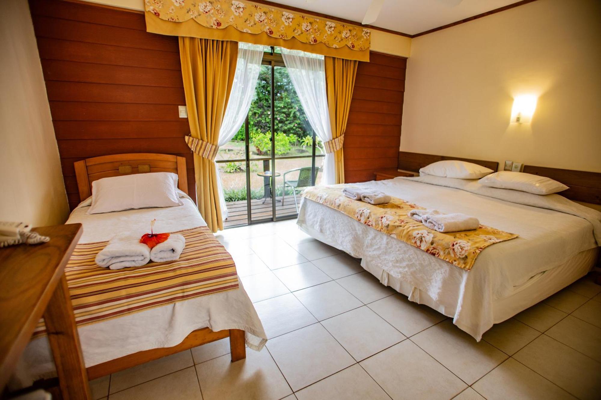 Hostal Uruhao Анґа-Роа Екстер'єр фото